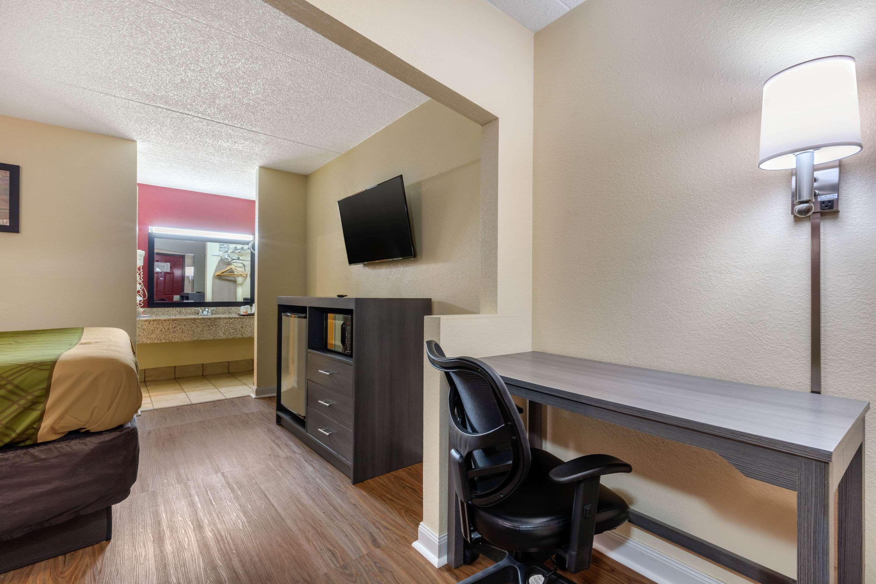 Econo Lodge Чаттануга Экстерьер фото